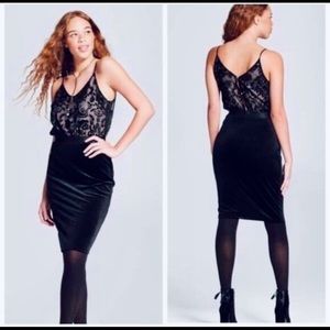 💕 NWOT Velvet Dress